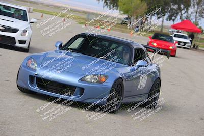 media/Mar-30-2025-Speed Ventures (Sun) [[39e6b1441d]]/Green/Grid/